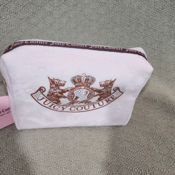 Juicy Couture Light Pink Cosmetic Case with Gold Logo New - Picture 2 of 5